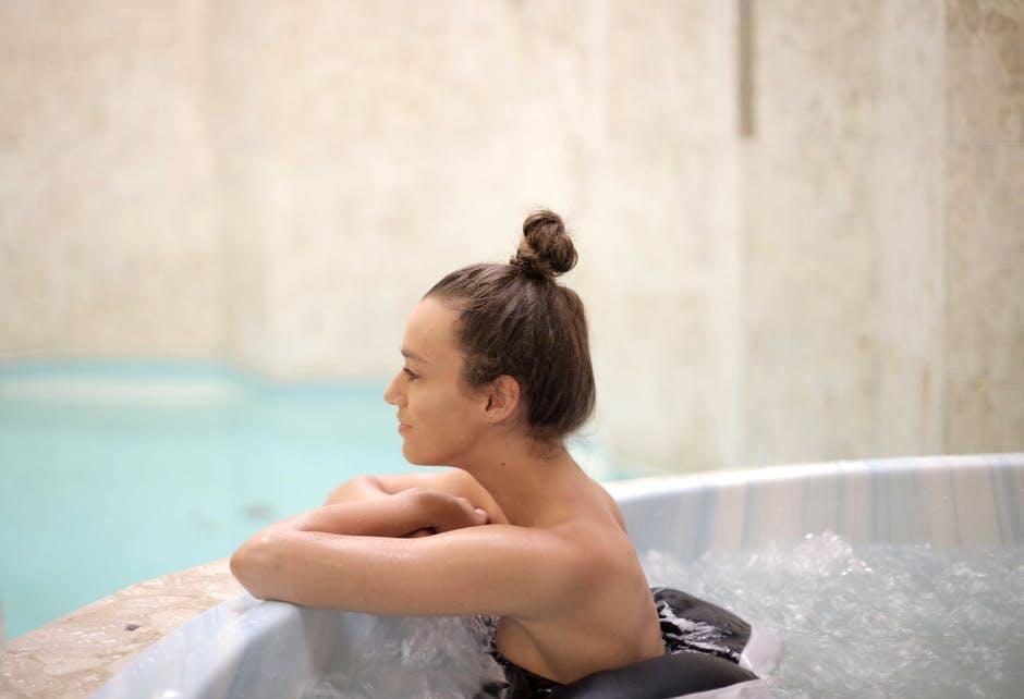 Featured image for “Luxury Glamping with Hot Tub: Experience Bliss in Nature”